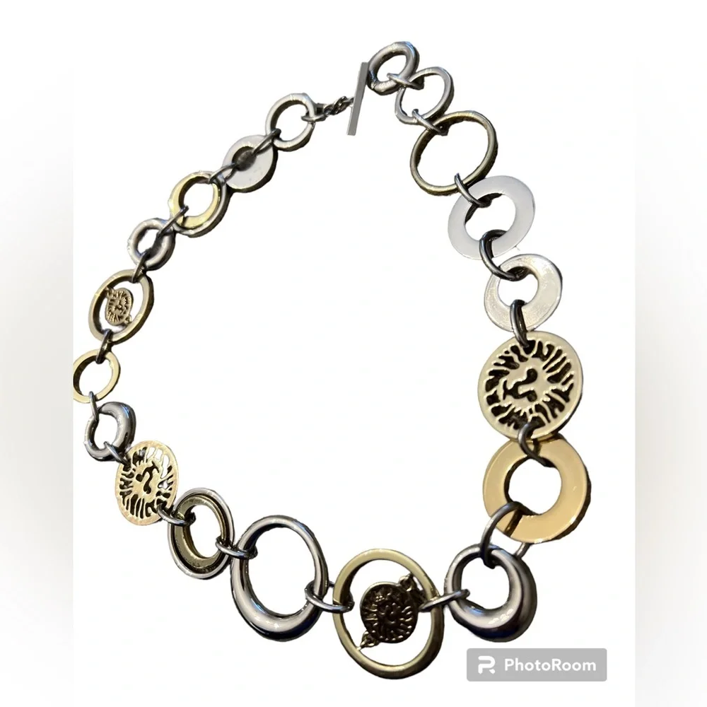 Vintage Very Rare Anne Klein Lion Head Link Hoops Necklace - Picture 4 of 5